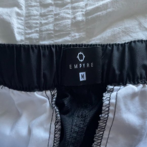 Empyre Black Nylon Shorts (M) - Picture 2 of 3